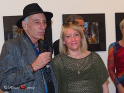 Fashion Show in der Contemplor Galerie Wien am 16. 03. 2024